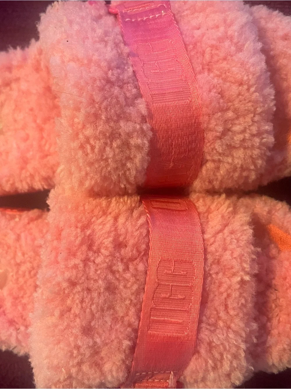 UGG Fluffita Slide in Pink Bubblegum